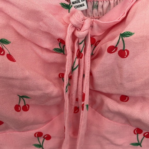 pink cherry dress - Picture 3 of 3